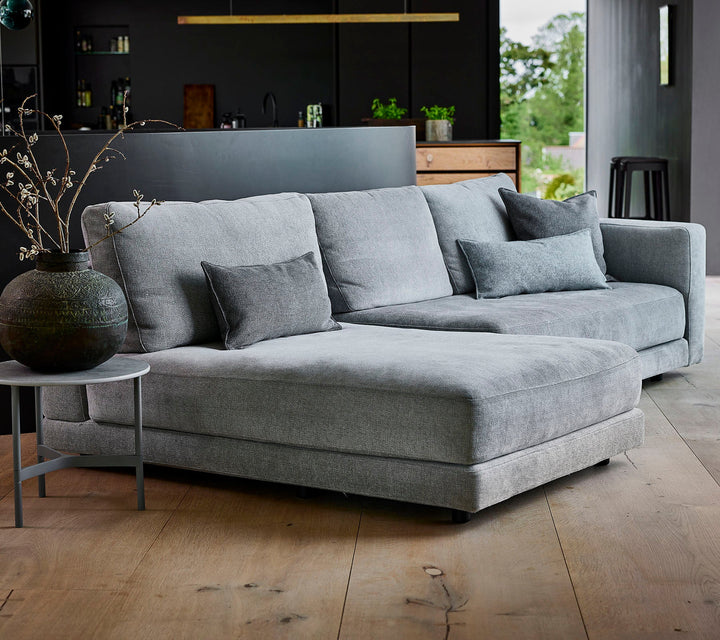 Scale 2-Seater Sofa with Single Daybed & Armrest-Beaumonde