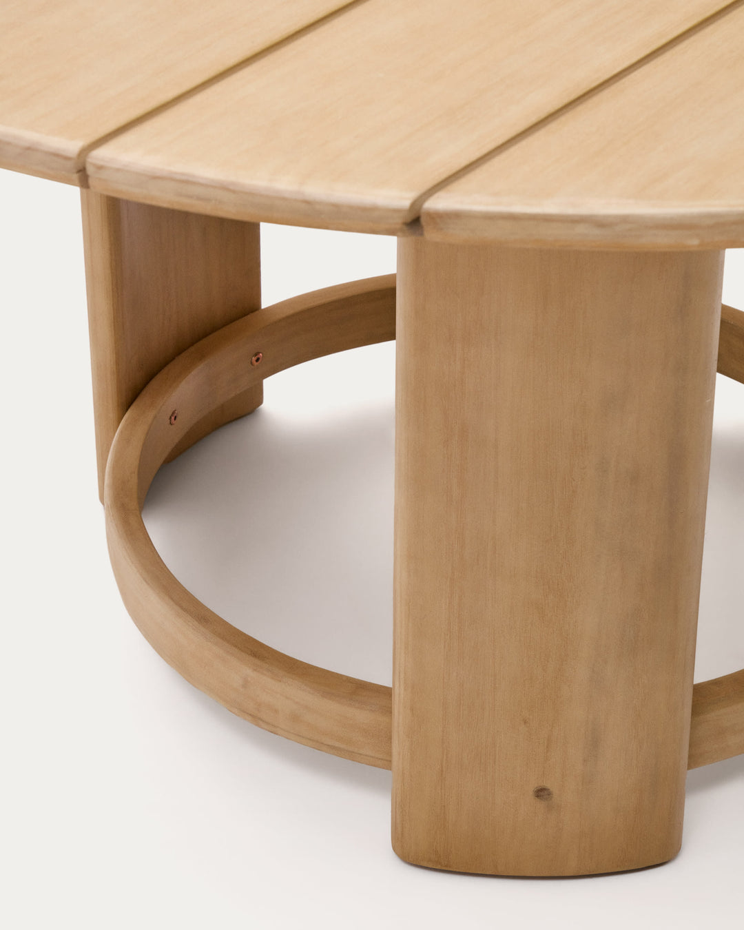 Xoriguer Round Solid Eucalyptus Wood Table