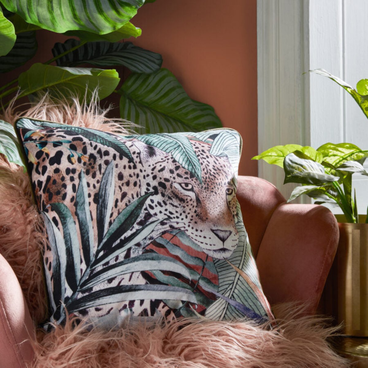 Avalana Cantaloupe Jaguar Piped Velvet Cushion-Beaumonde