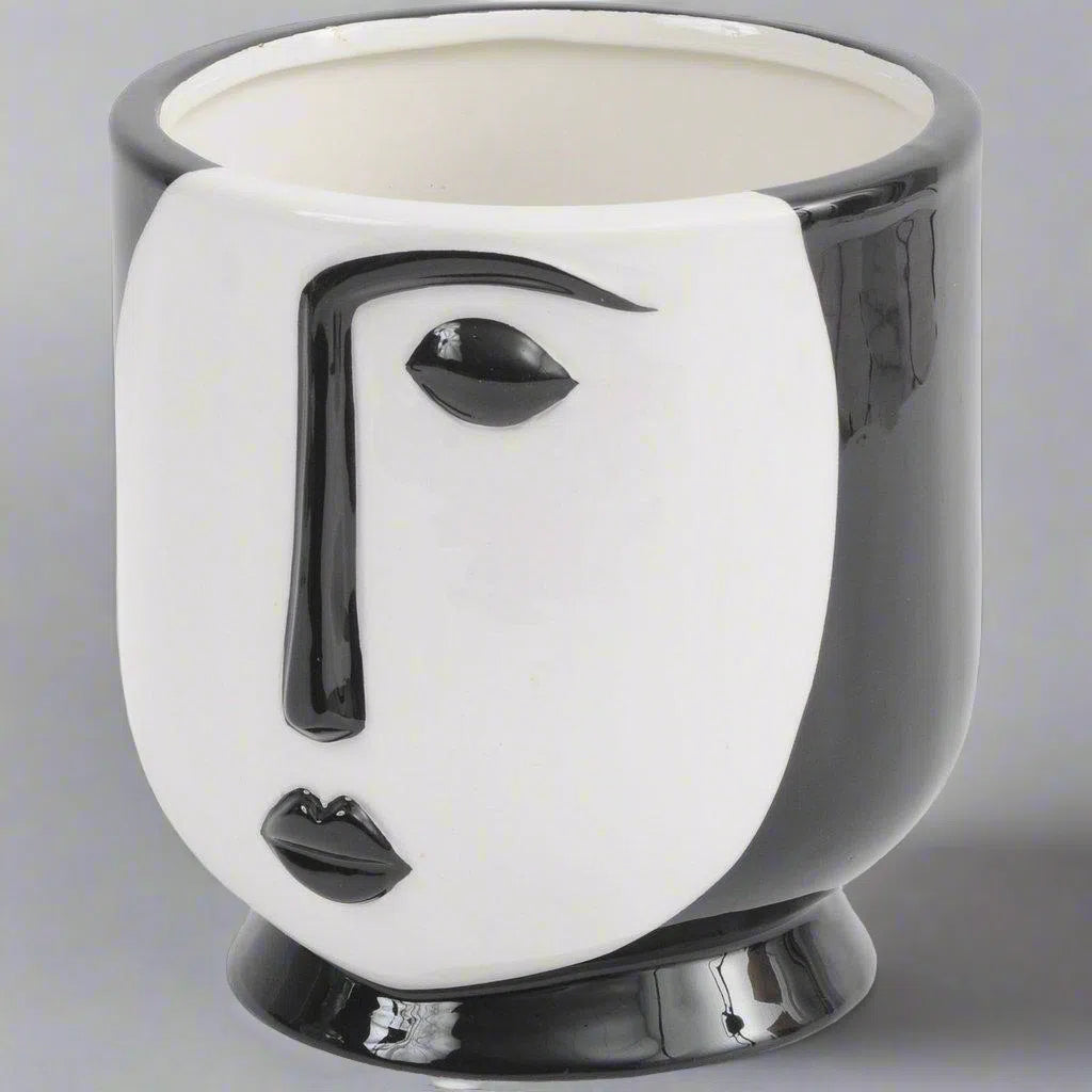 Libra Interiors Abstract Face Ceramic Plant Pot In Black-Beaumonde