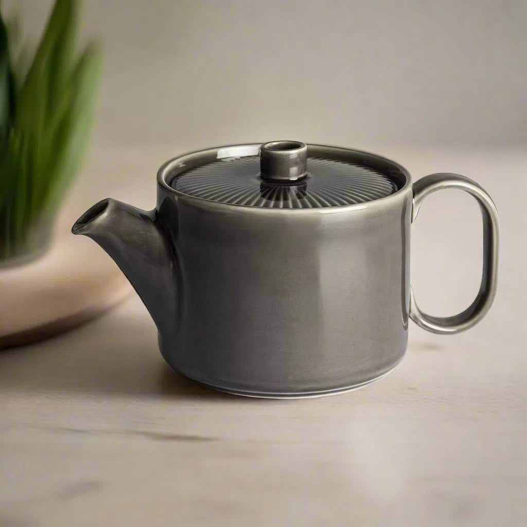 Sagaform Coffee and More Tea Pot Grey-Beaumonde